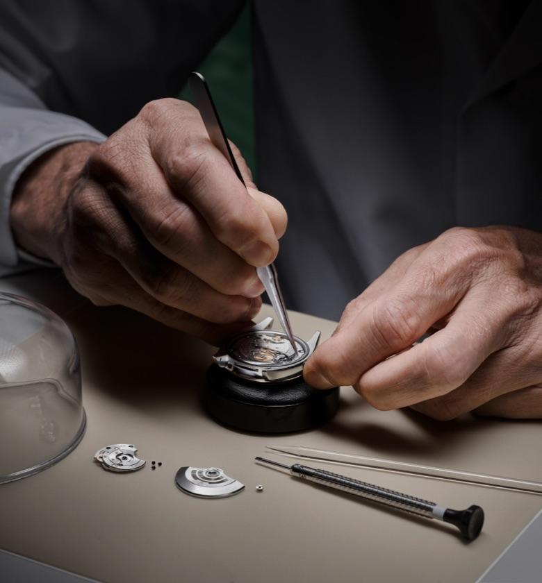 rolex-servicing-sav 1910dh 005-portrait